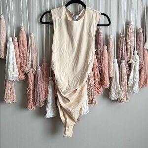 S’edge Sleeveless Cream Bodysuit size M